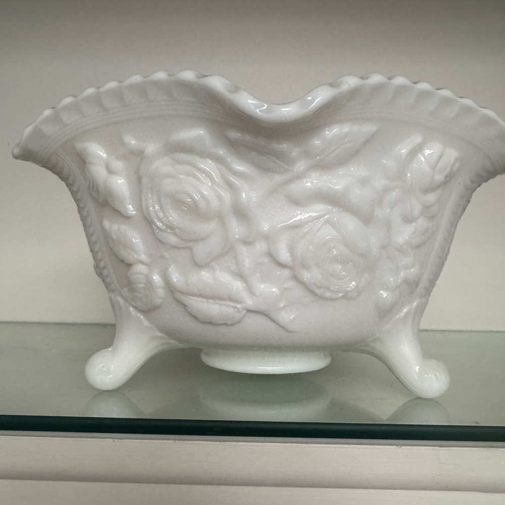 Vintage Imperial Milk Glass Rose Satin Footed Center Piece Ruffled Edge